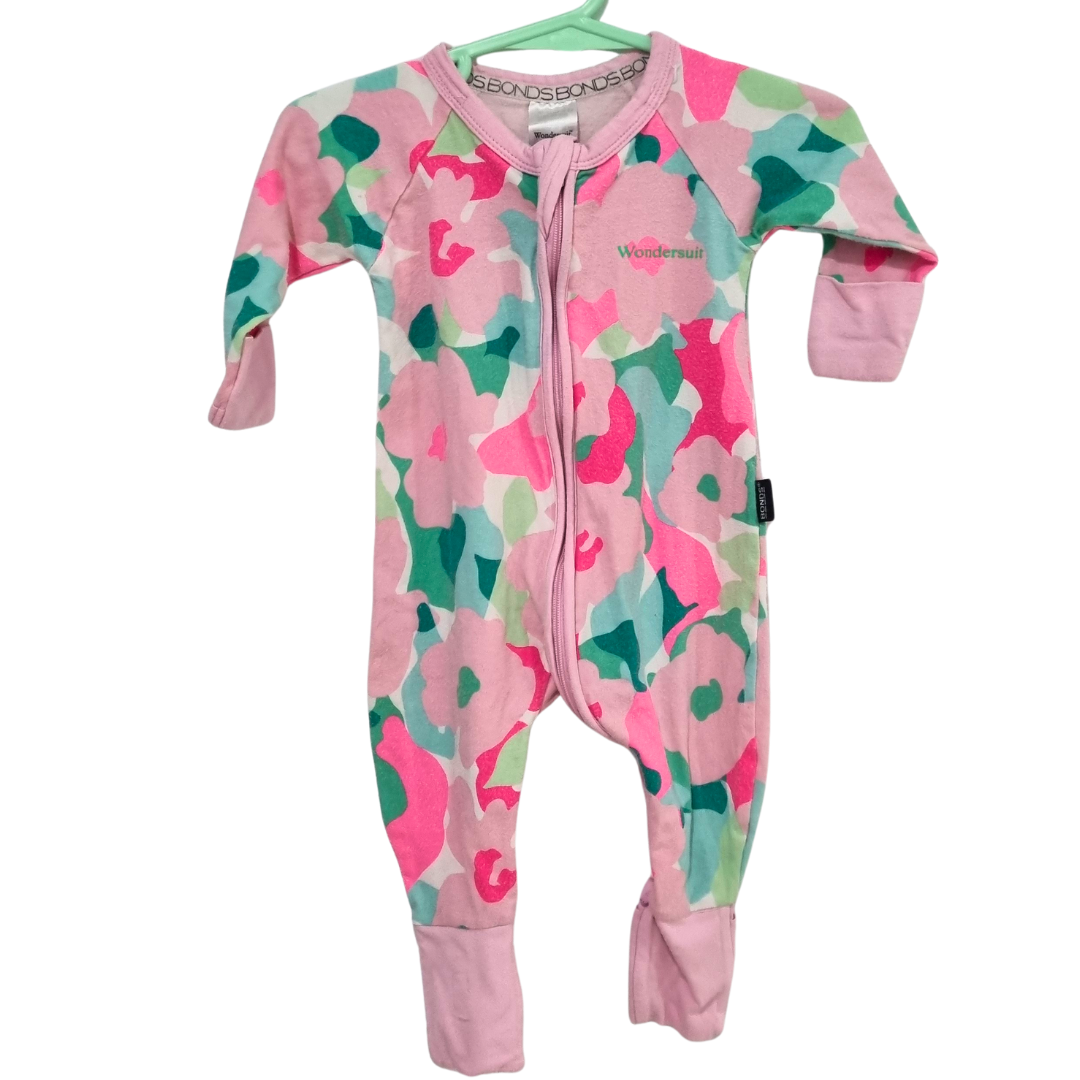 Bonds Onesie - Size: 000 (0-3 Months)