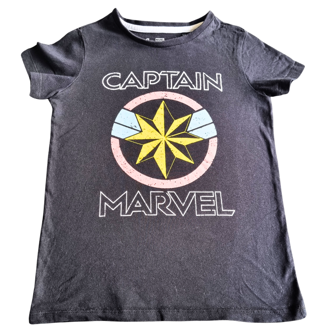 Marvel T-Shirt - Size: 8