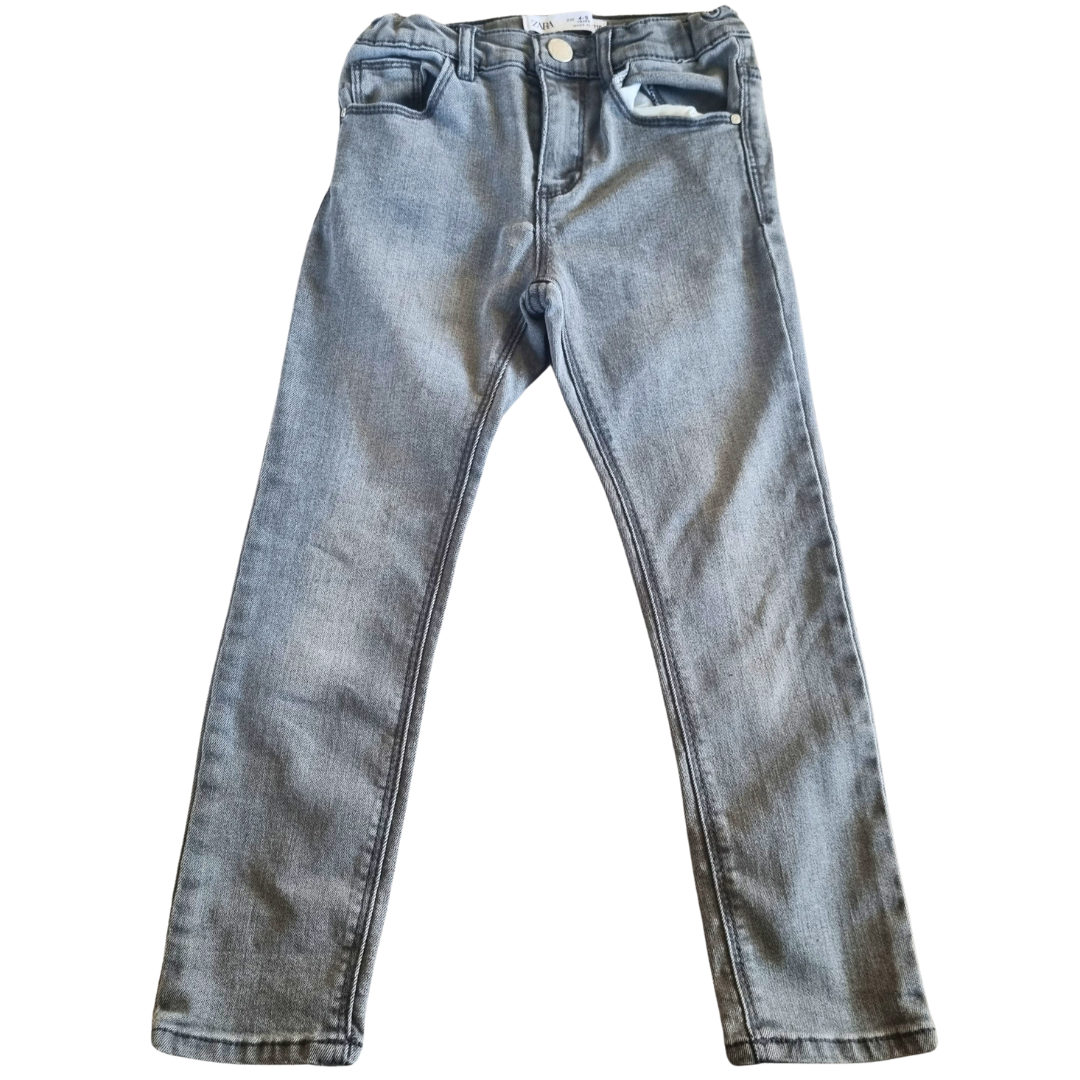 Zara Jeans - Size: 5