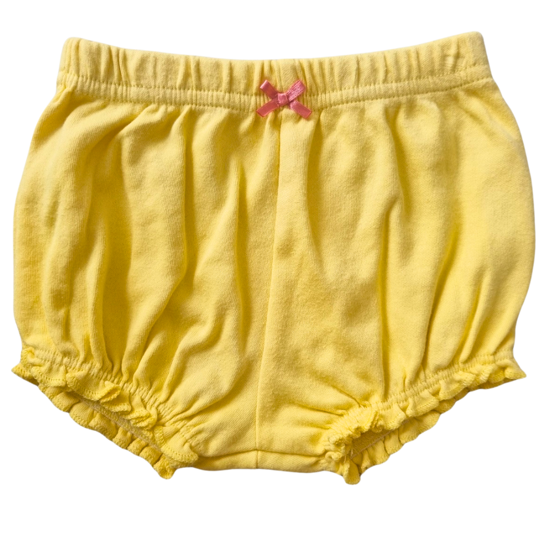 BabiesRUs Shorts - Size: 000 (0-3 Months)