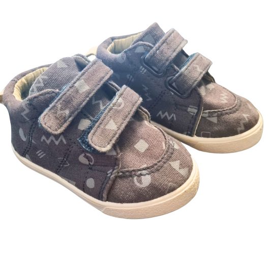 Kids & Co Trainers - Size: 4