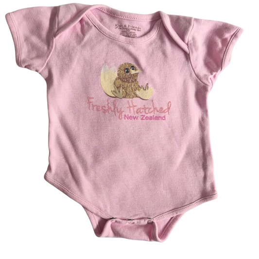 Kiwi & Friends Bodysuit - Size: 00 (3-6 Months)