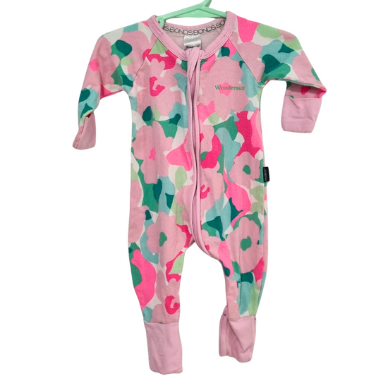 Bonds Onesie - Size: 000 (0-3 Months)