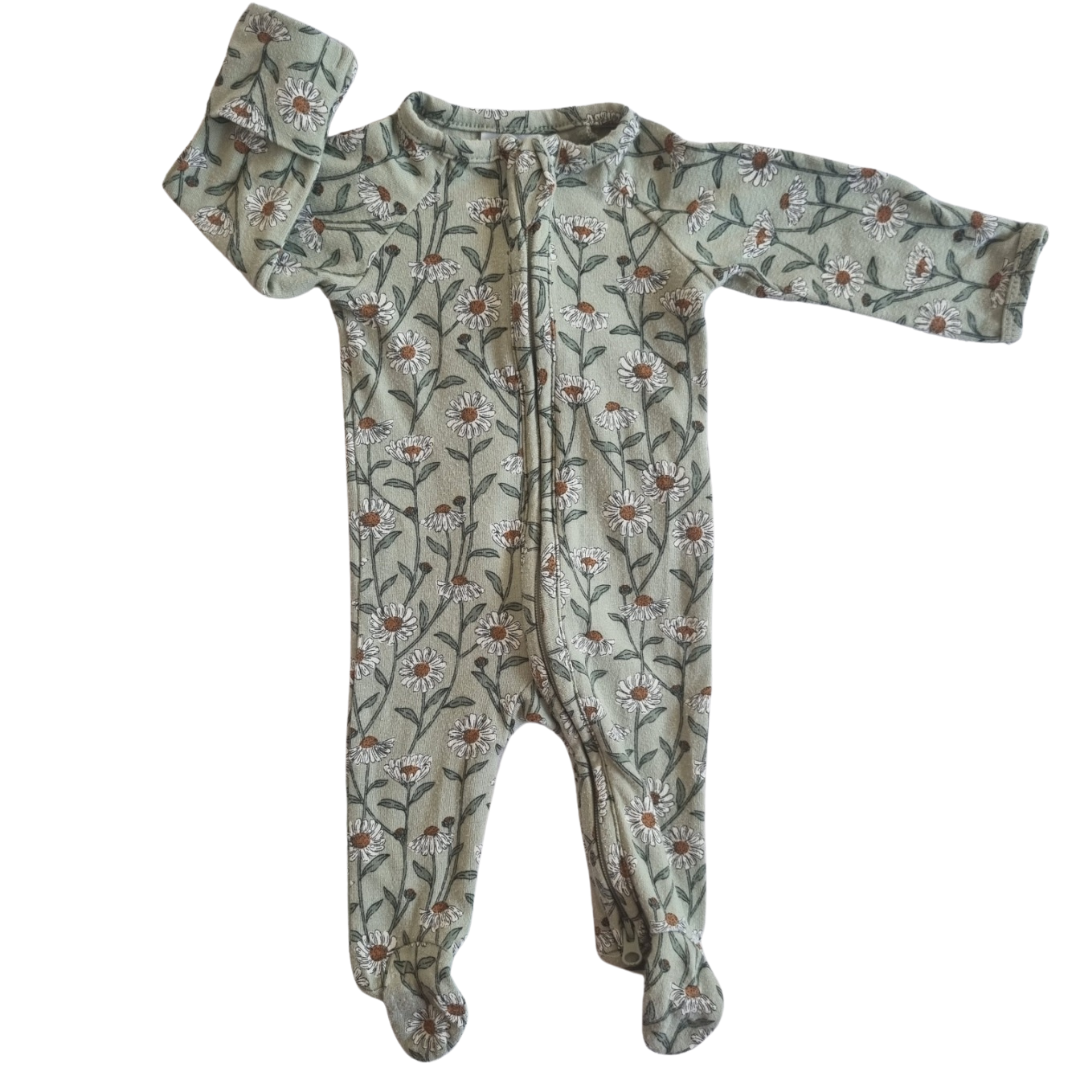 Target Green Daisy Onesie - Size: 00000 (Prem)