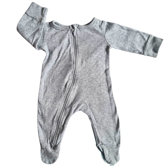 Target 100% Organic Cotton Grey Onesie - Size: 0000 (Newborn)