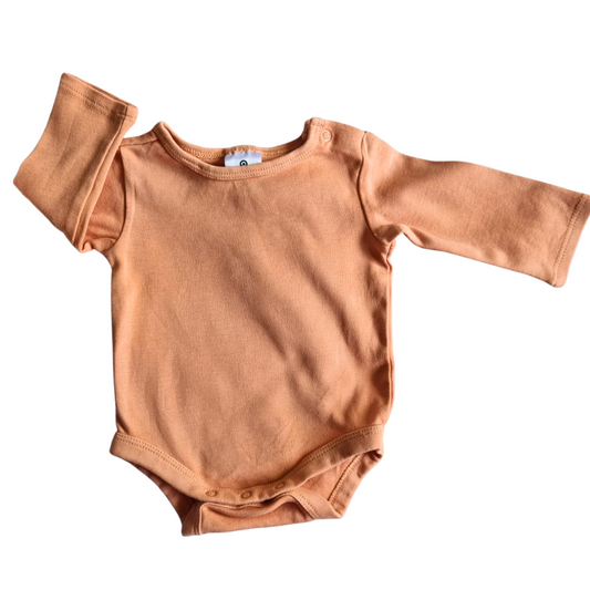 Target 100% Organic Cotton Long Sleeve Pink Bodysuit - Size: 0000 (Newborn)