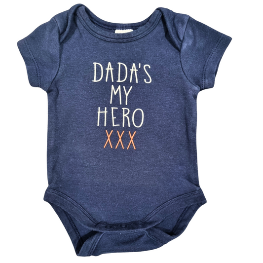 Baby Berry 'Dada's My Hero' Bodysuit - Size: 000 (0-3 Months)