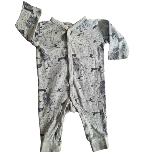 Target Onesie - Size: 00 (3-6 Months)