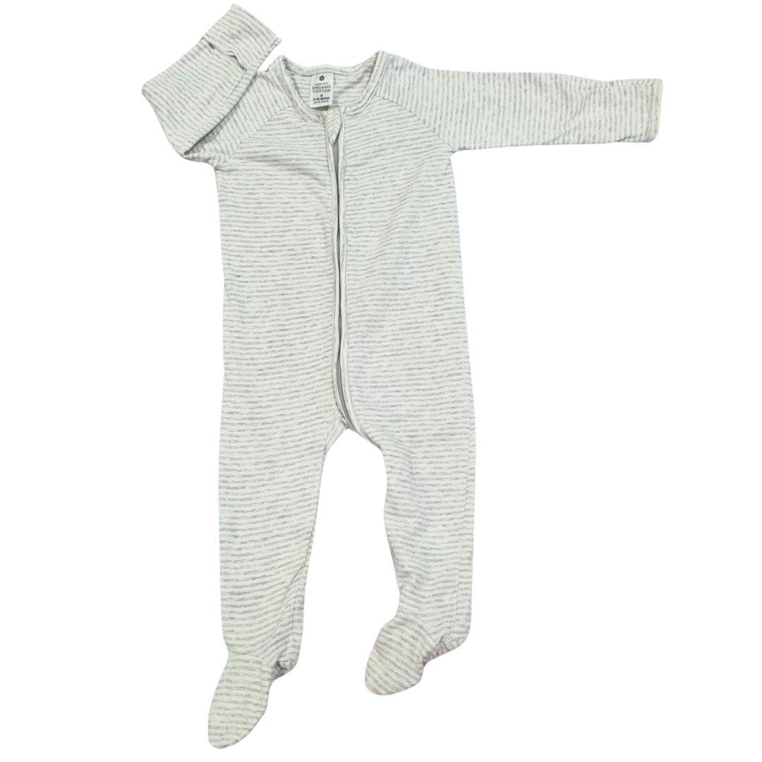 Target Onesie - Size: 0 (6-12 Months)