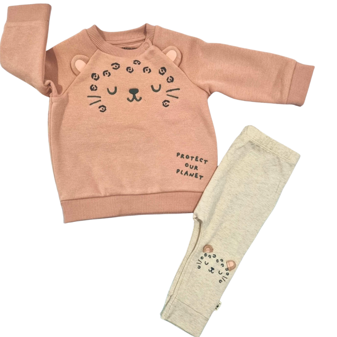 BNWOT F&F 2pc Jumper & Leggings Set - Size: 000 (0-3 Months)