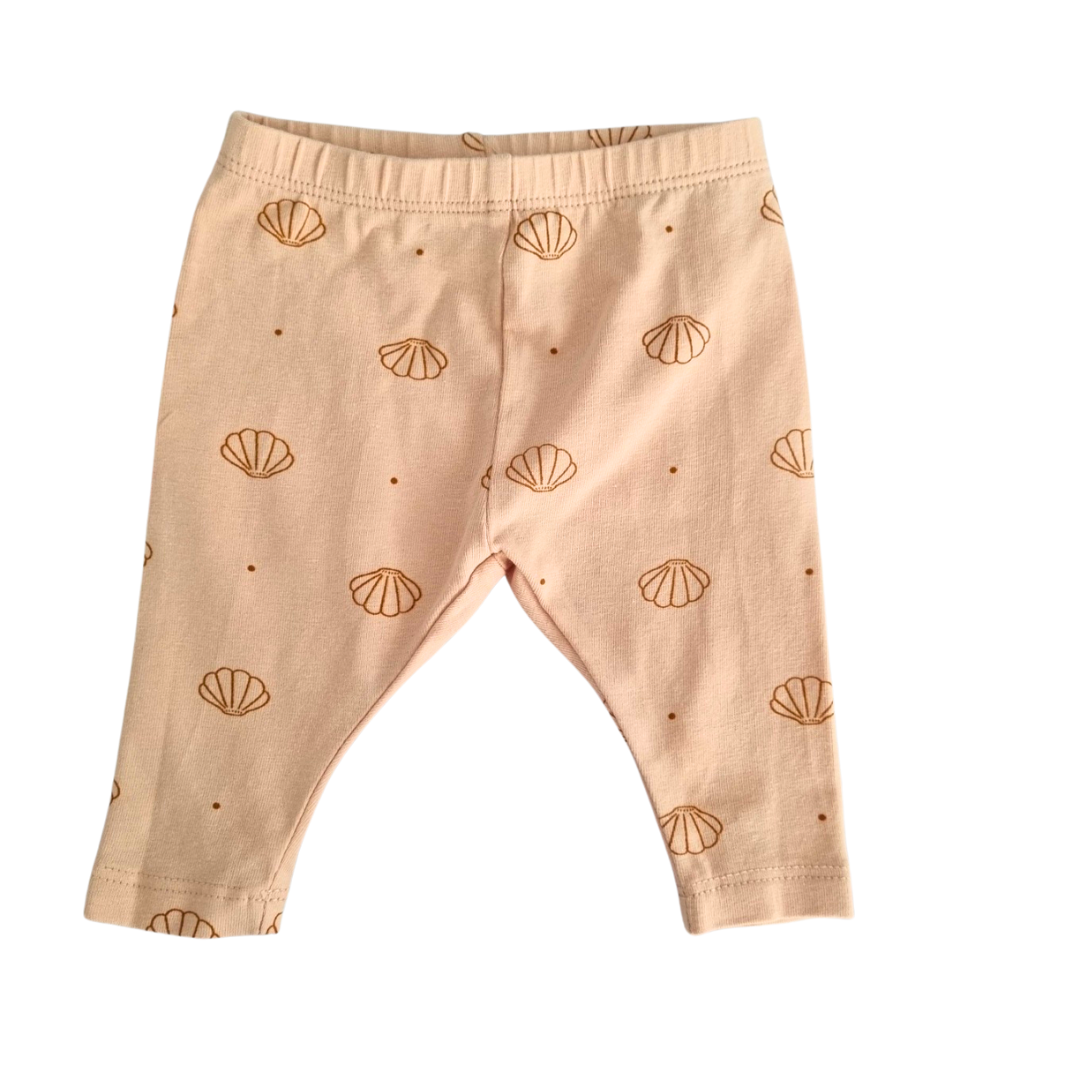 Target Seashell Print Leggings - Size: 0000 (Newborn)