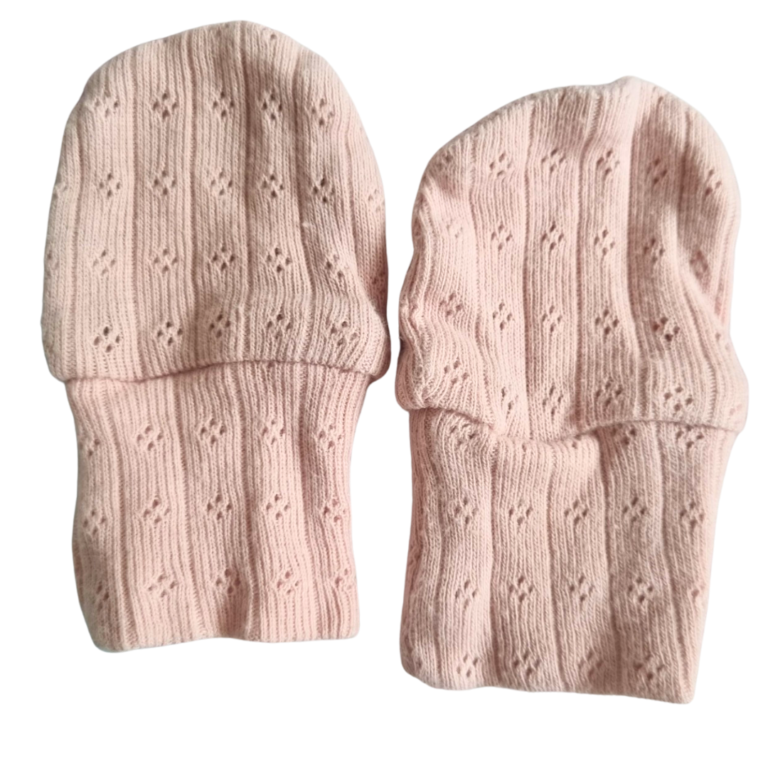 Pink Scratch Mitts - One Size