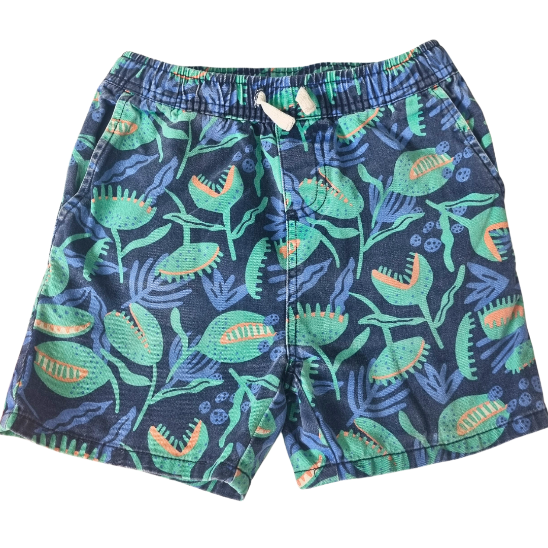 Seed Shorts - Size: 7