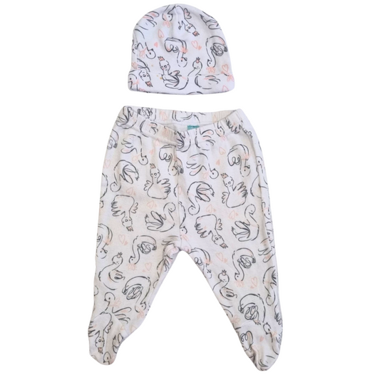 Ackermans Baby Co 2 Pc Leggings & Beanie Set - Size: 000 (0-3 Months)