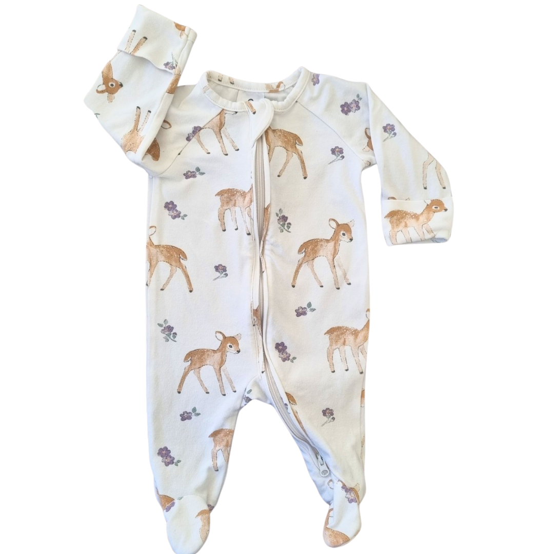 Target Onesie - Size: 0000 (Newborn)