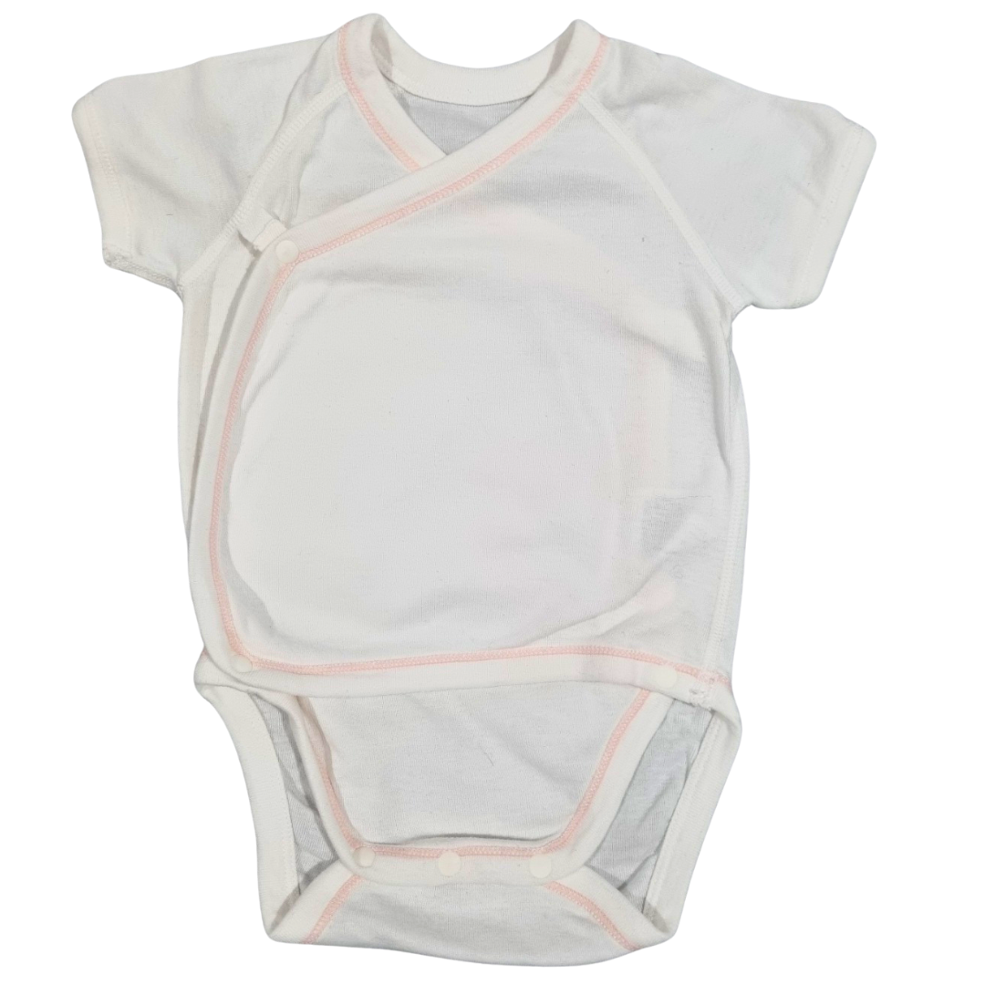 Uniqlo Baby Bodysuit - Size: 000 (0-3 Months)