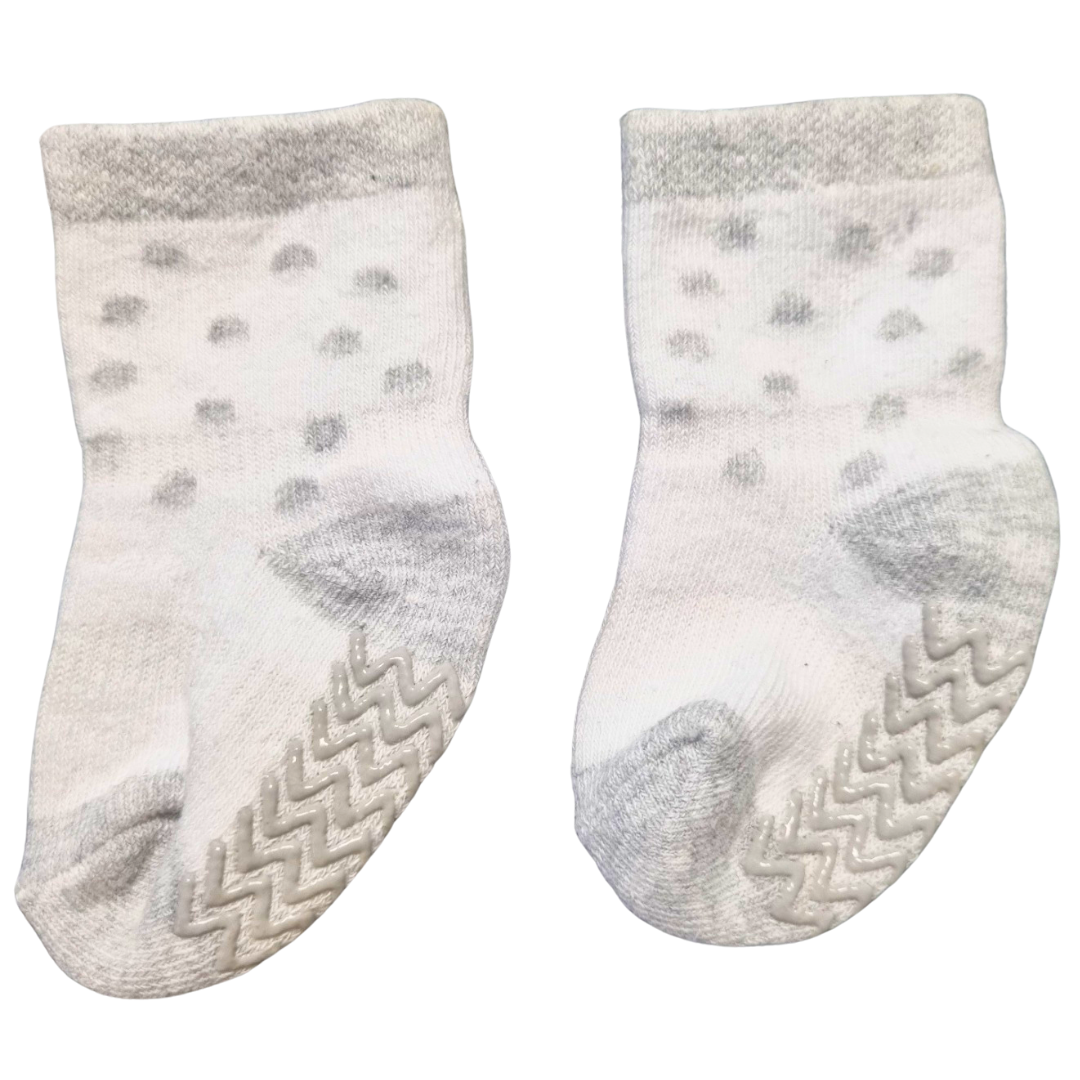 White & Grey Socks - Size: 1-4